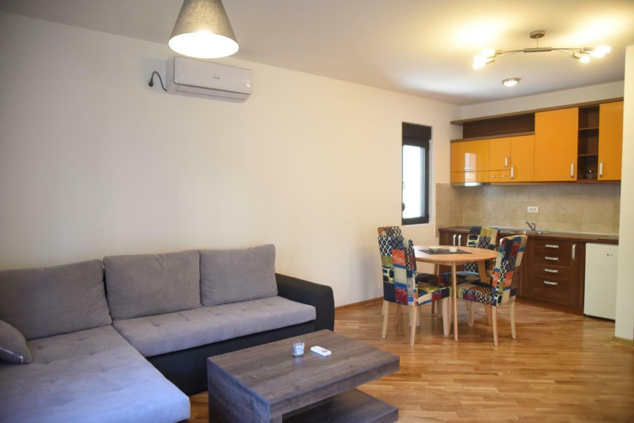 Apartmani Sunny Side Vrnjačka Banja Dış mekan fotoğraf